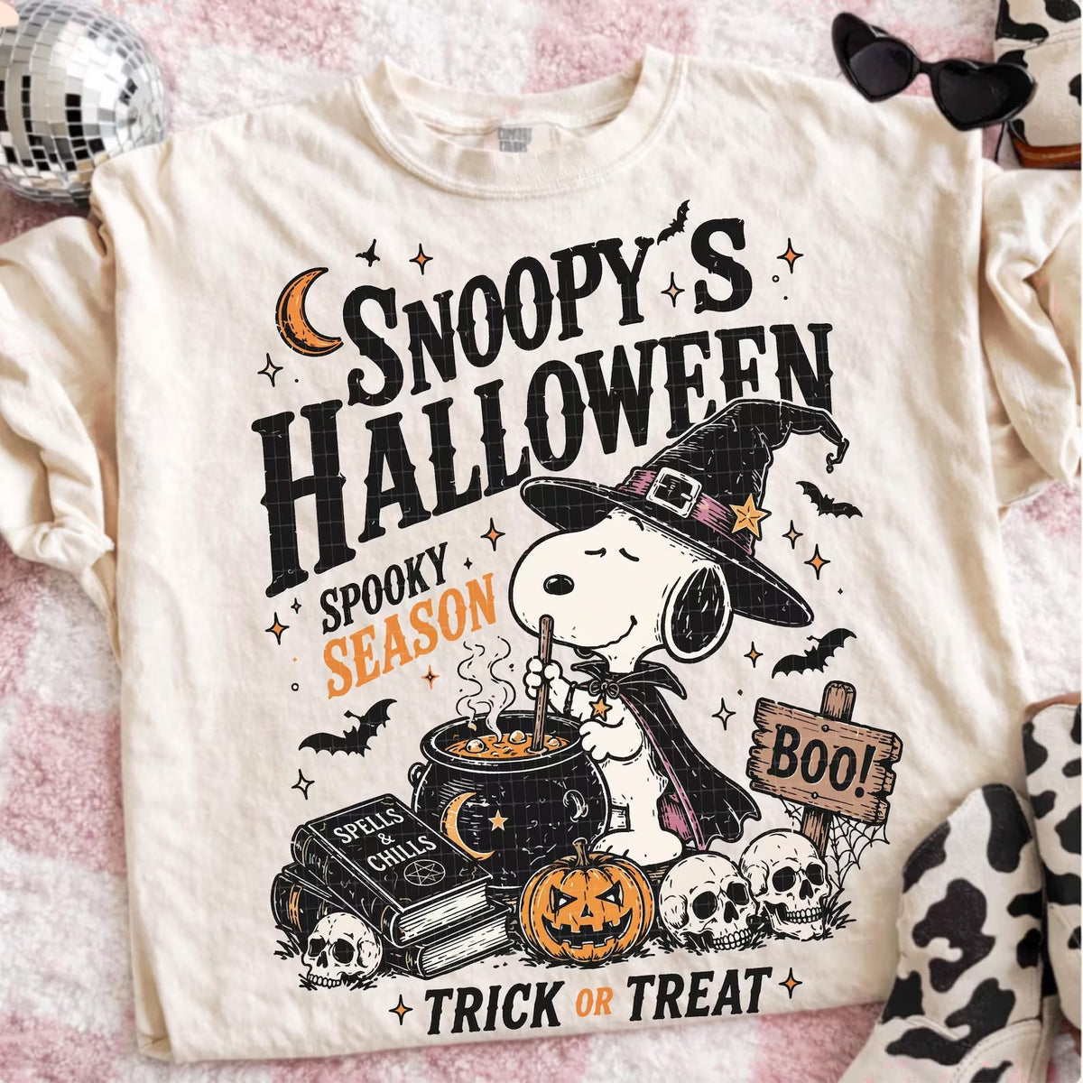 Snoopy's Halloween Graphic Tee product image 1
