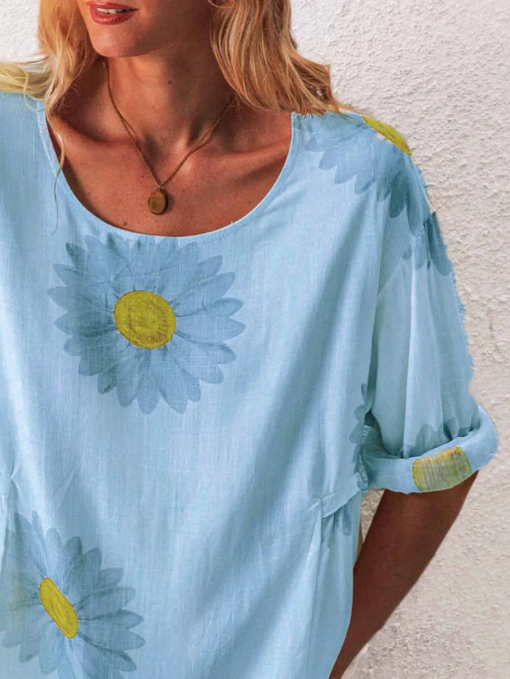 Full Size Flower Round Neck Half Sleeve T-Shirt Plus product image 6