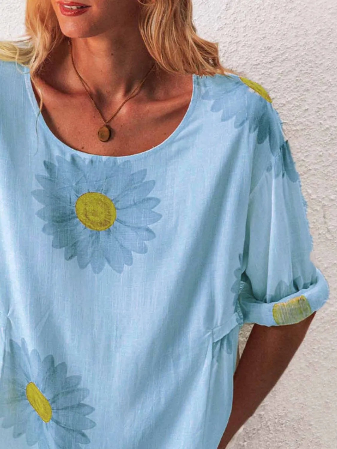 Full Size Flower Round Neck Half Sleeve T-Shirt Plus product image 6